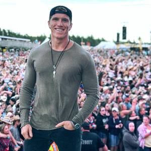 Meet your Posher, Stuart